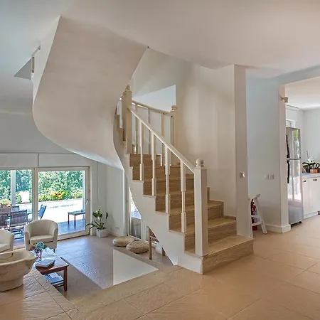 Hills Villa *